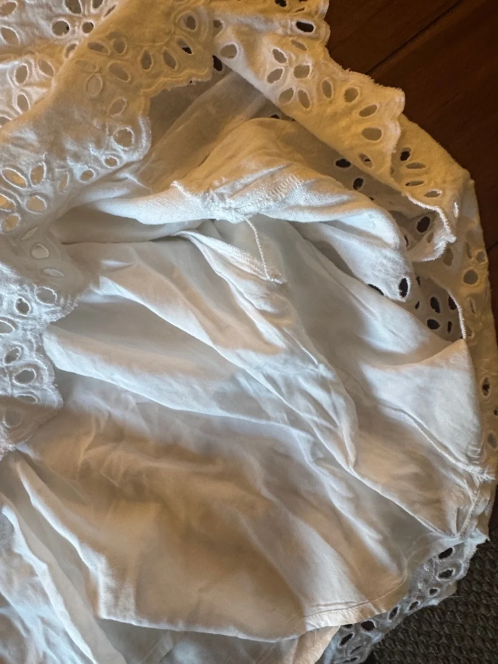 LOFT NWT Romantic Coastal White Eyelet Long Sleeve Boho Chic Mini Dress - Picture 11 of 12